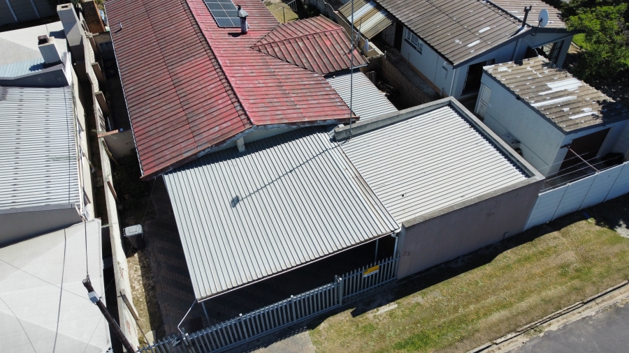 3 Bedroom Property for Sale in Peerless Park North Western Cape
